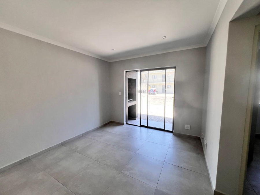 2 Bedroom Property for Sale in Parklands East Western Cape